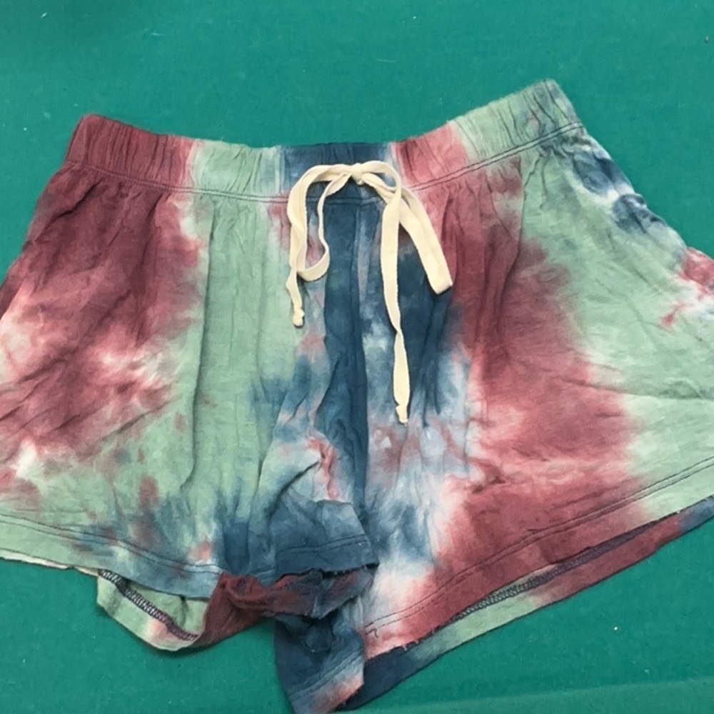 Ginger G Red and Green Athletic Shorts Vibrant Style
